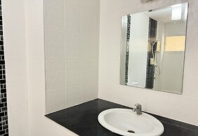 Collection O Bupamontra Chiangmai