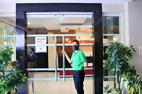 The Studio 18 Residences