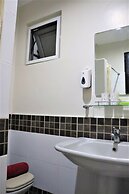 The Studio 18 Residences