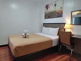 The Studio 18 Residences