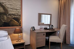 Rius Hotel Lviv