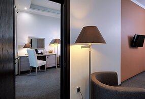 Rius Hotel Lviv