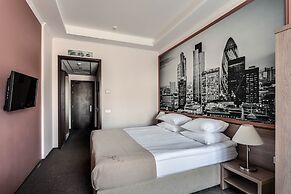Rius Hotel Lviv