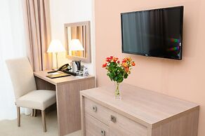 Rius Hotel Lviv