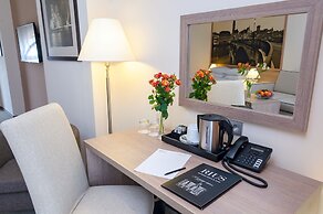 Rius Hotel Lviv