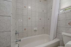 Knights Inn Burlington, ON