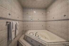 Knights Inn Burlington, ON