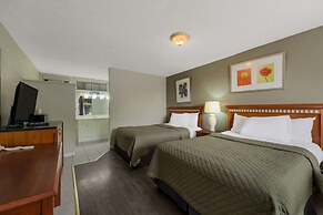 Knights Inn Burlington, ON