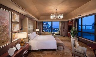 Hilton Qingdao Golden Beach