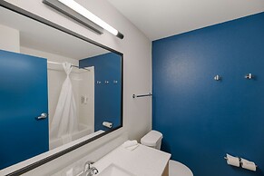 Spark by Hilton Midland South