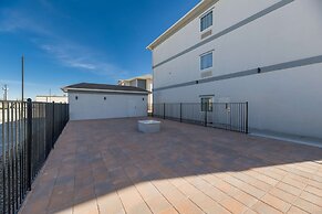 Spark by Hilton Midland South