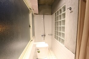 Cheers Loft - Hostel