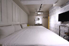 Cheers Loft - Hostel