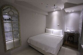 Cheers Loft - Hostel