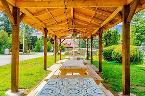 Holiday Motel & RV Resort