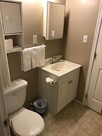 Holiday Motel & RV Resort