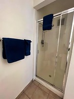 Holiday Motel & RV Resort