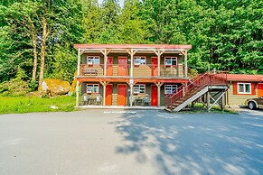 Holiday Motel & RV Resort