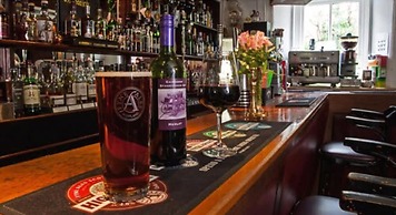 Cairndow Stagecoach Inn