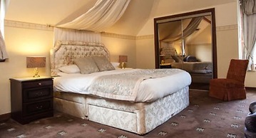 Cairndow Stagecoach Inn