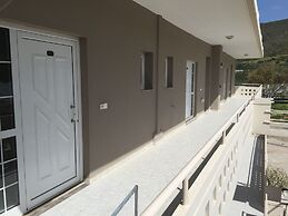 Falasarna beach Studios  & Apartments