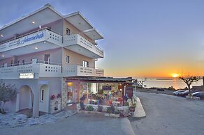 Falasarna beach Studios  & Apartments