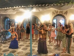 Avra Budget Beach Hotel