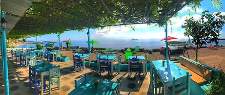 Avra Budget Beach Hotel