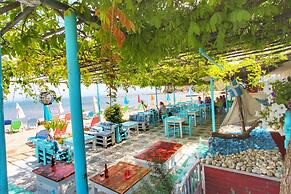 Avra Budget Beach Hotel