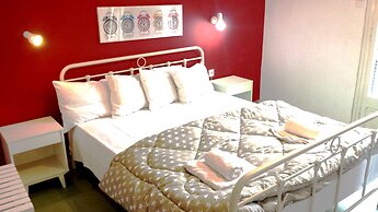 Avra Budget Beach Hotel