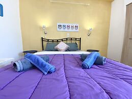 Avra Budget Beach Hotel