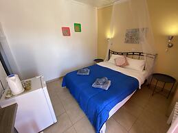 Avra Budget Beach Hotel