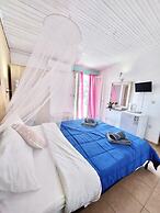 Avra Budget Beach Hotel