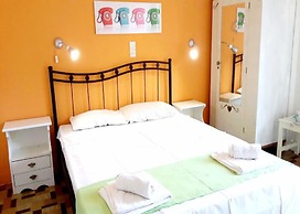 Avra Budget Beach Hotel