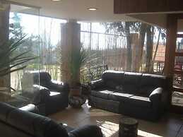 Linda Vista Apart Hotel