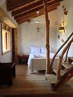 Altos de Caño Hondo