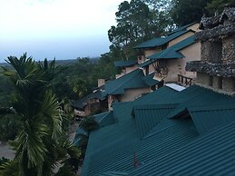 Altos de Caño Hondo