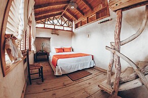 Altos de Caño Hondo