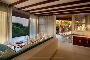 Bahia Mar Boutique Hotel