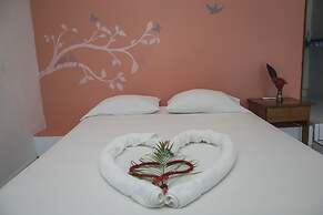 Pelican Beachfront Hotel