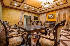 Hotel Chekhov