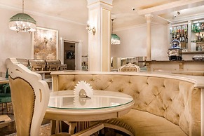 Hotel Chekhov
