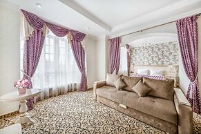 Hotel Chekhov