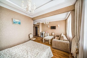 Hotel Chekhov