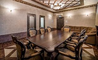 Hotel Chekhov