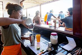 Windtown Beach Hotel