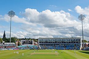 Headingley Stadium Hotel