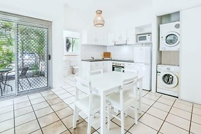 Sandcastles 1770 Motel & Resort