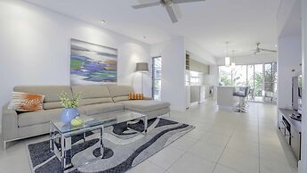 Sandcastles 1770 Motel & Resort