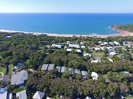 Sandcastles 1770 Motel & Resort